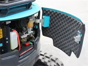 Imgi 50 Engine Compartment 3